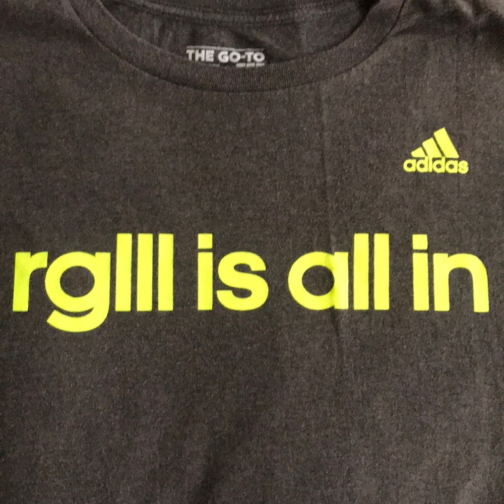 Adidas T-shirt